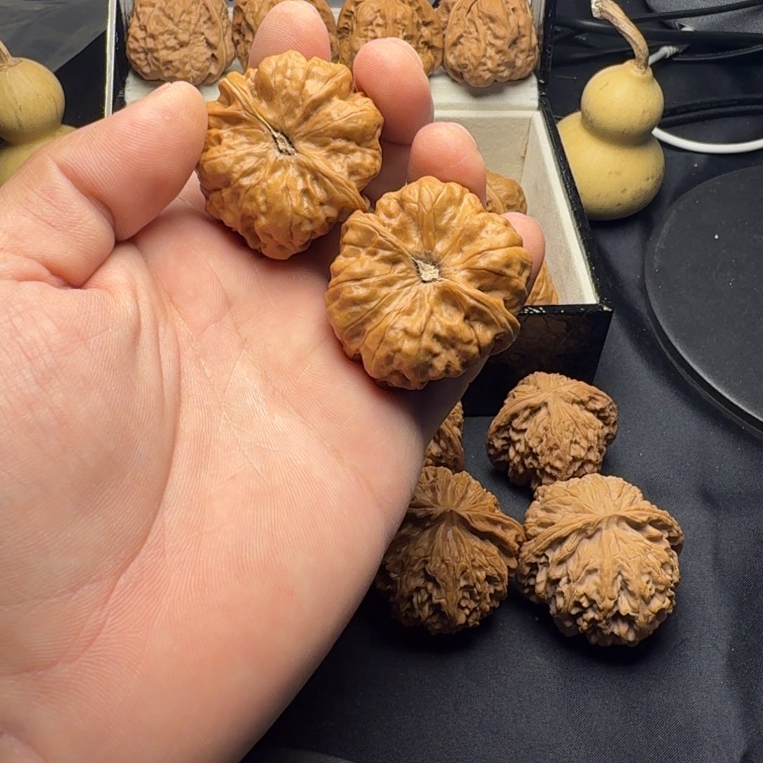 ✎***.文玩核桃吊坠蛤蟆头