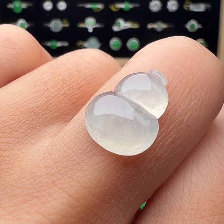 翡翠未镶嵌颈饰葫芦14.8