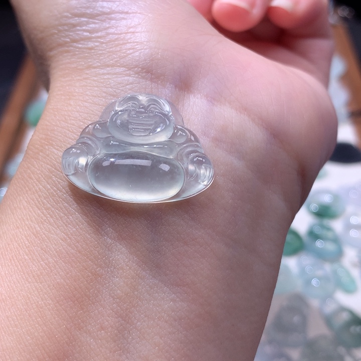 颈饰未镶嵌翡翠高冰佛公