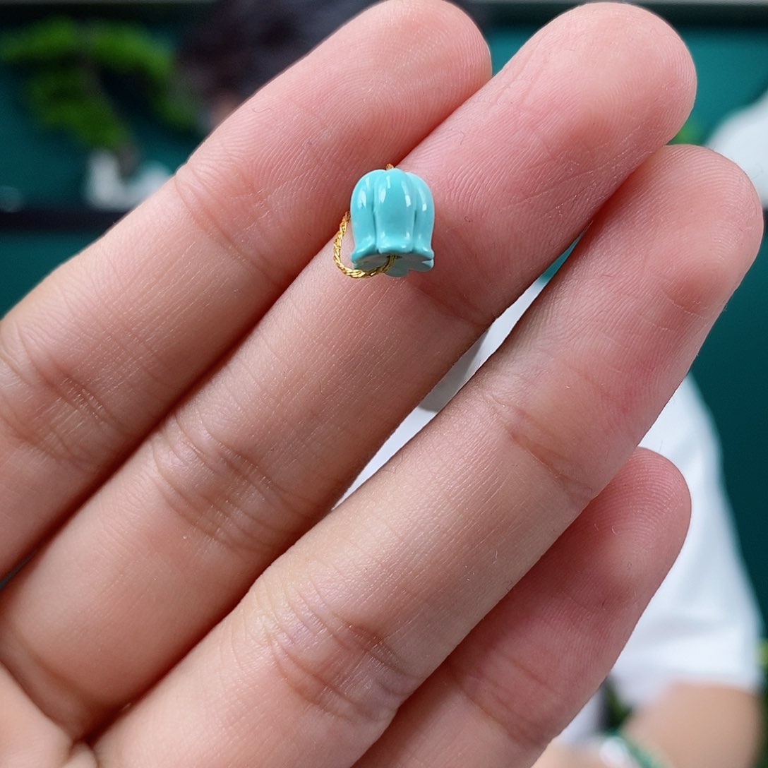 未镶嵌绿松石珠宝奇石