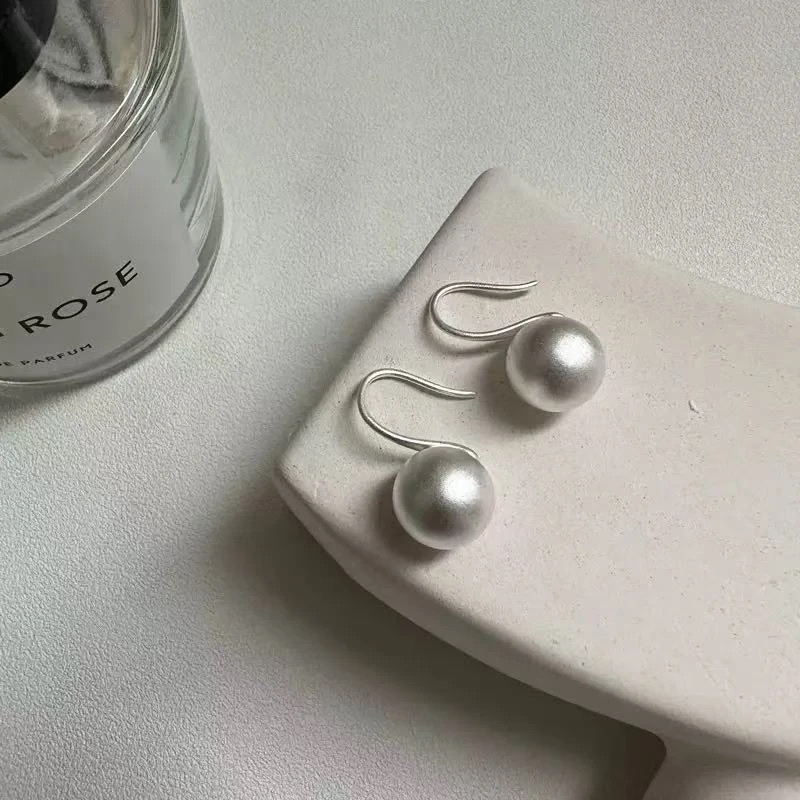 925银耳饰 【艾比银】S925银韩版磨砂小灯泡耳坠ins风