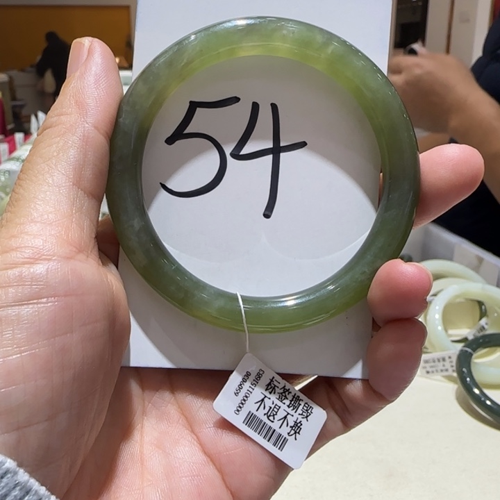 和田玉未镶嵌手镯678