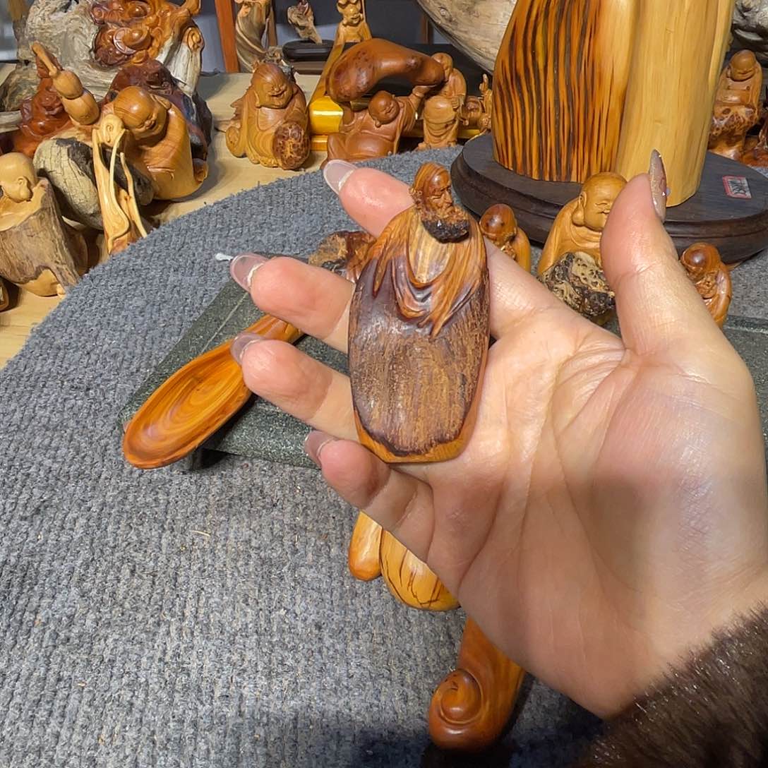 柏木（崖柏）初*终工艺品