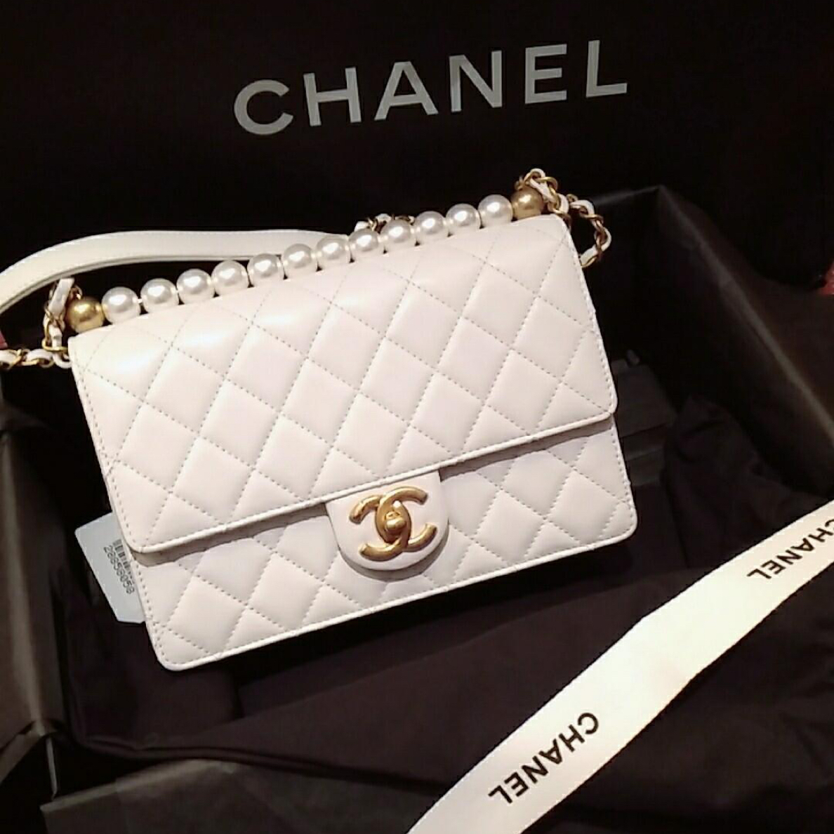 99新 Chanel/香奈儿 透明珍珠亚克力白金口盖包/甄选