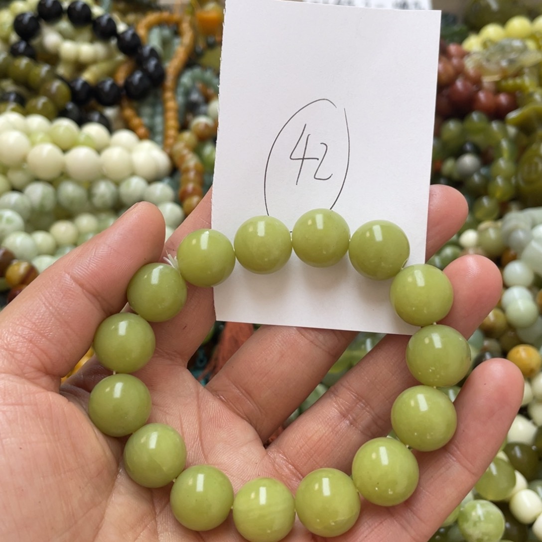 蛇纹石玉手链未镶嵌