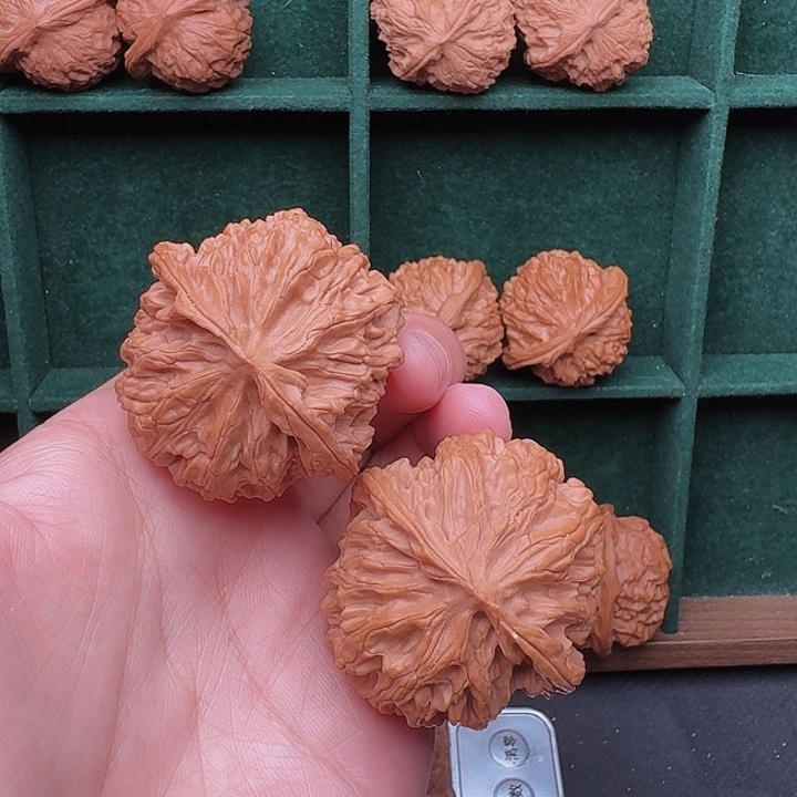 文玩核桃把件全品42苹果园