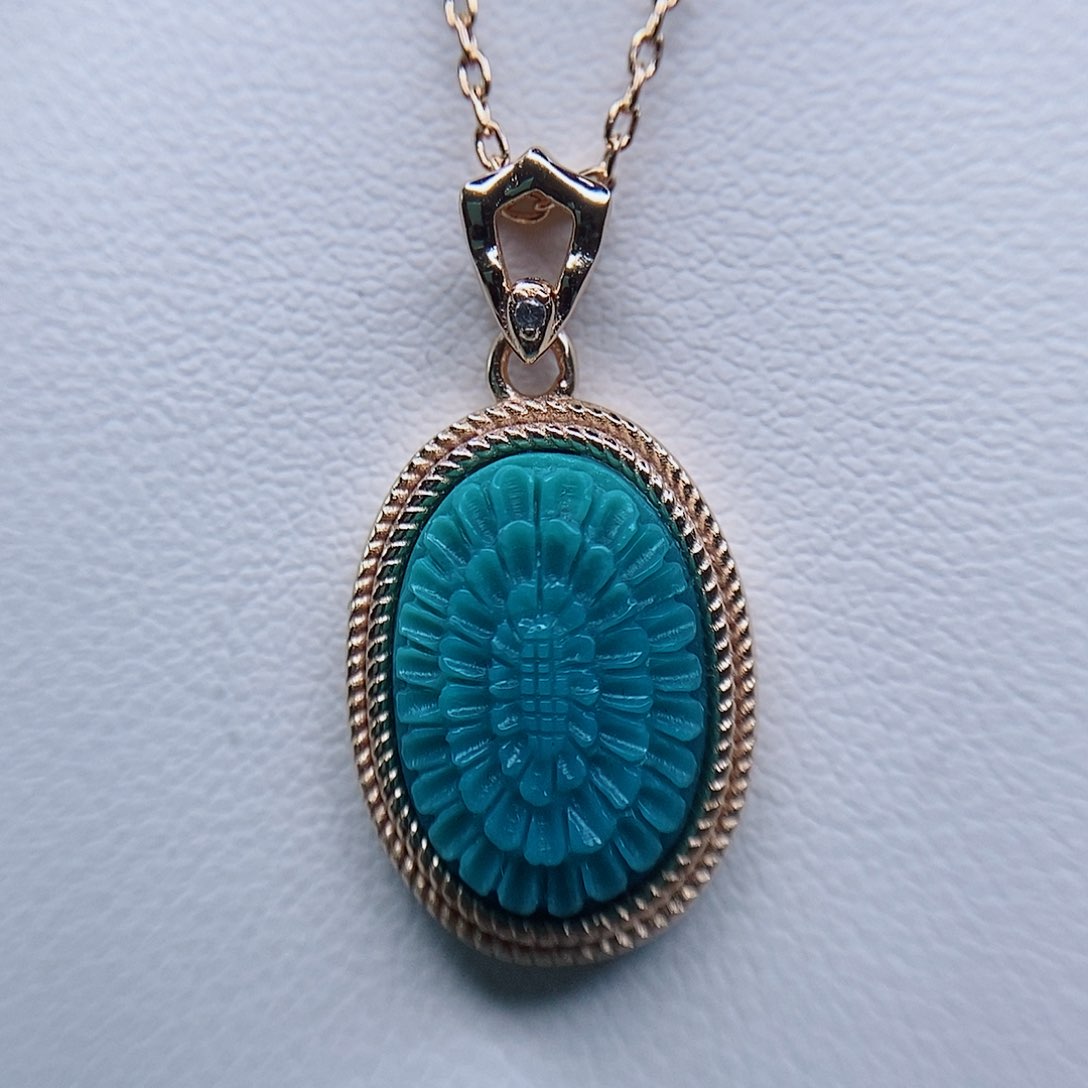 绿松石吊坠未镶嵌