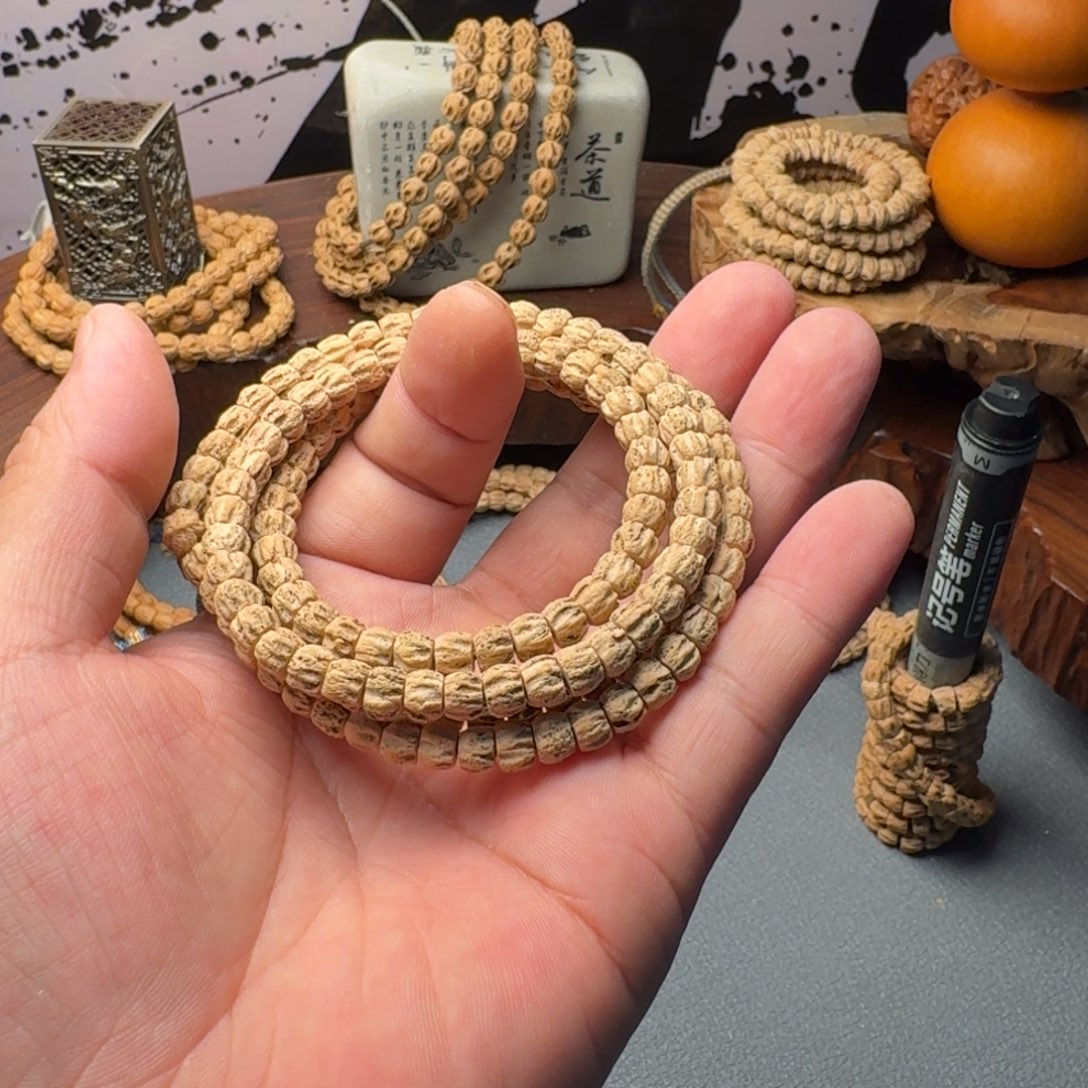 使***刷柏香籽/百香籽吊坠