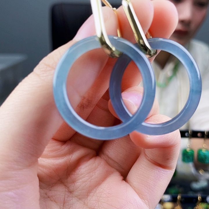 翡翠耳饰未镶嵌饰品