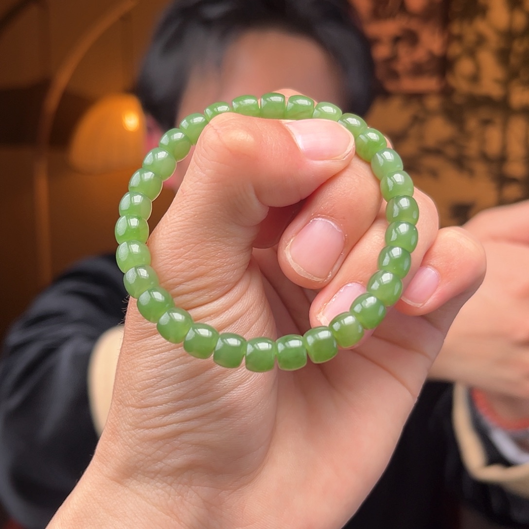 和田玉手串未镶嵌碧玉乌兰海苹果绿辣色带原黄皮