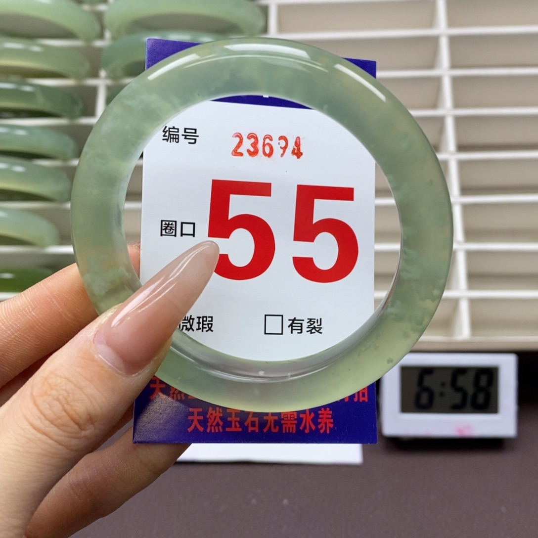 未镶嵌蛇纹石玉手镯