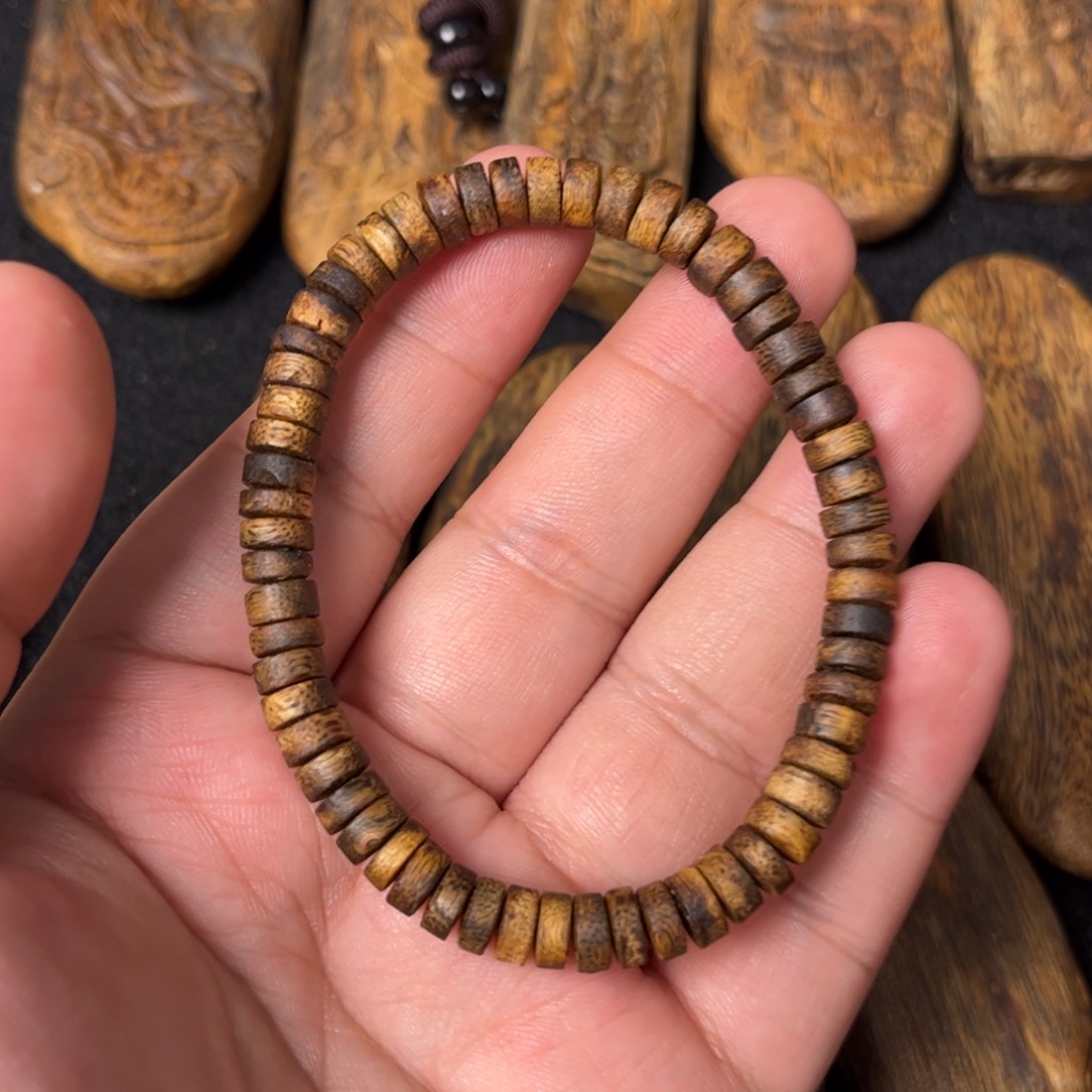 沉香手串奇楠沉香卡6片珠单圈手串一条