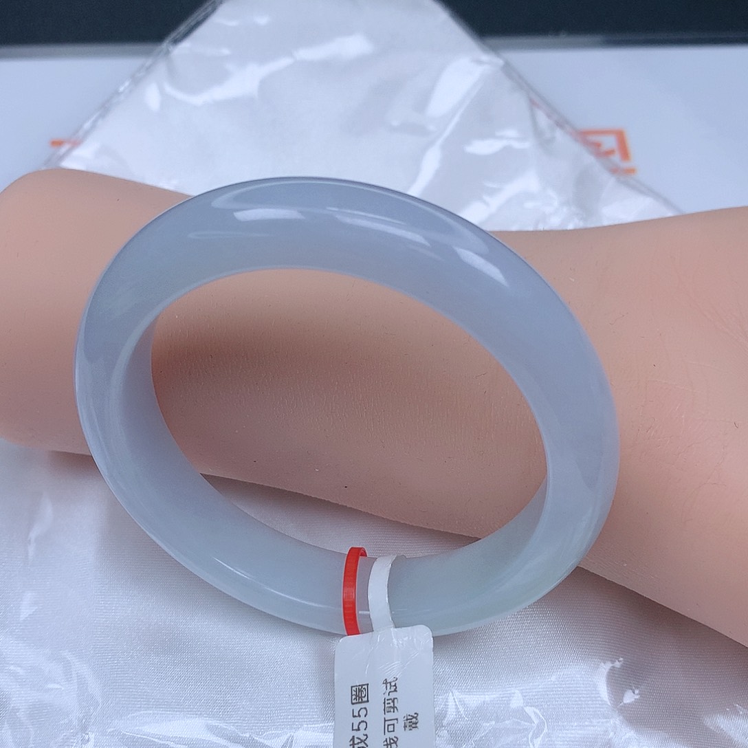 【闪购商品】未镶嵌手镯翡翠，55