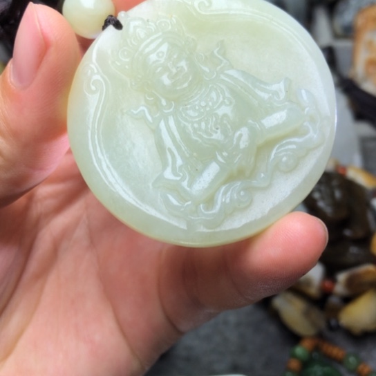 和田玉未镶嵌挂件