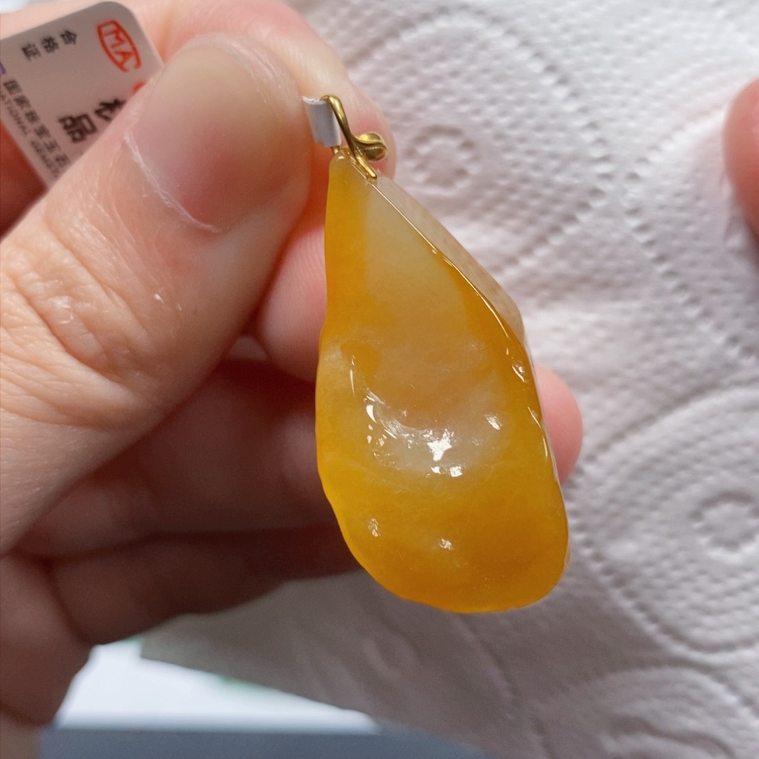 【闪购商品】翡翠吊坠(不含链)未镶嵌7532