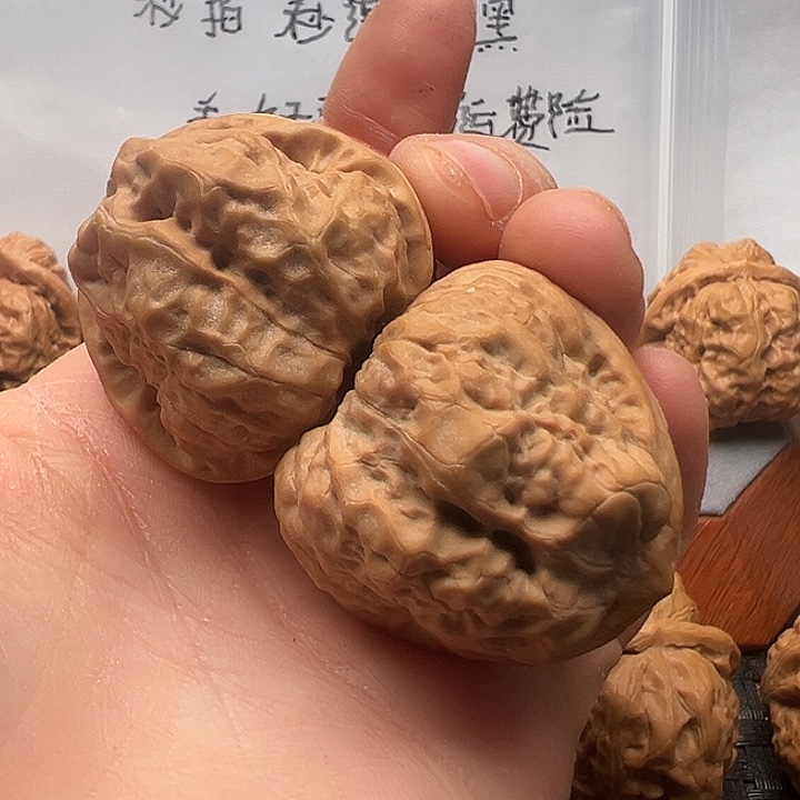 纯***色吊坠文玩核桃蛤蟆
