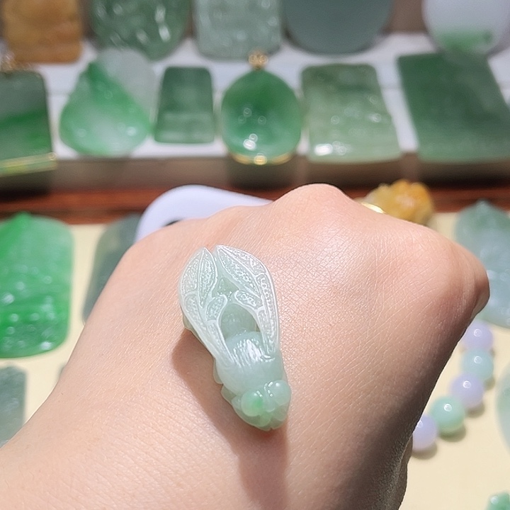 大***丹定制翡翠未镶嵌天然翡翠