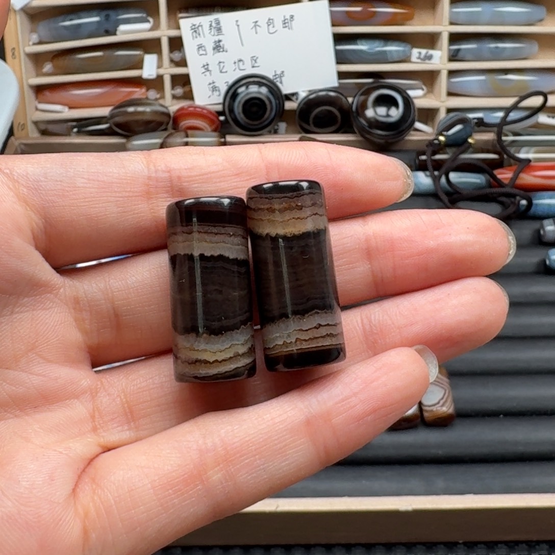 A***卜玛瑙/玉髓未镶嵌颈饰