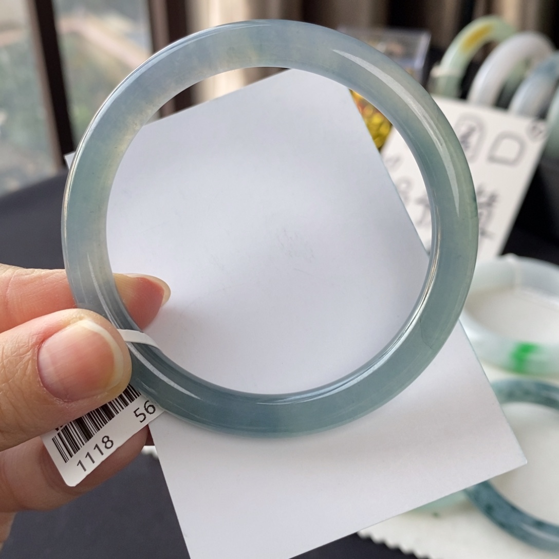 翡翠未镶嵌手镯冰老蓝水56有纹