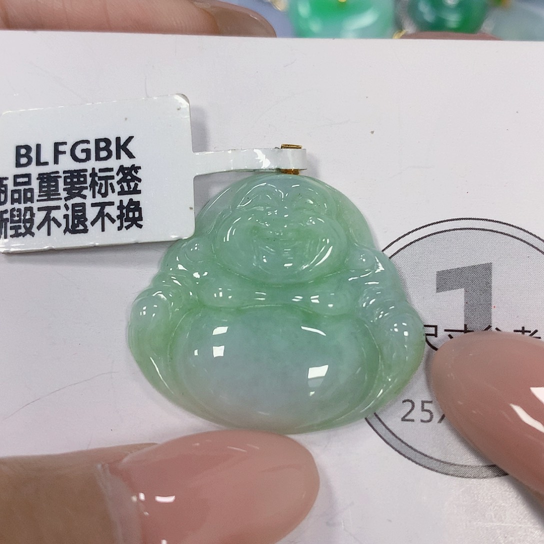 翡翠18K金镶嵌颈饰天然翡翠a货 百元以上9米证书费自理