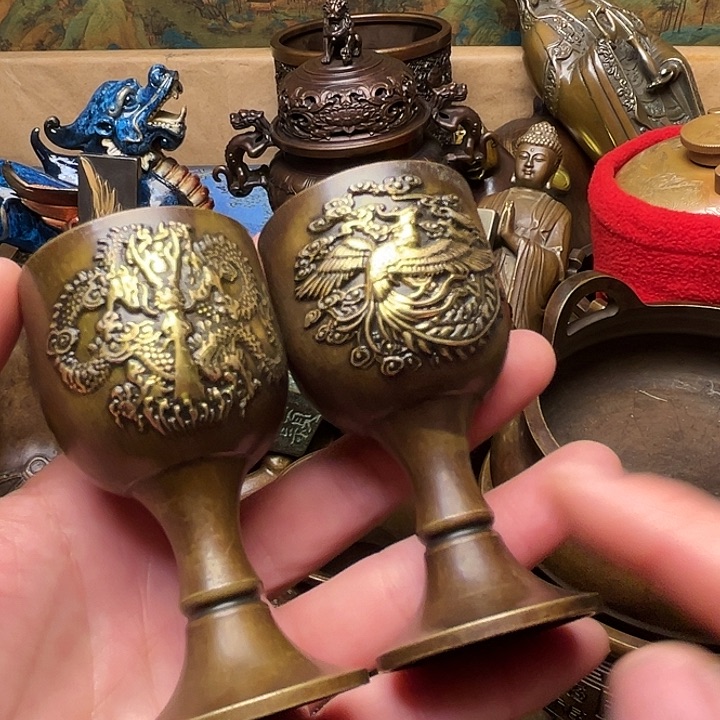 精美铜器批发档口