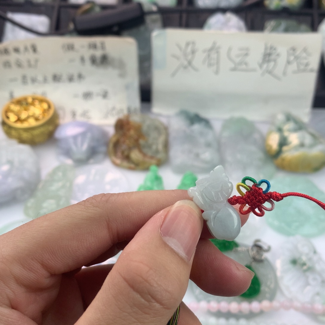 翡翠颈饰未镶嵌－