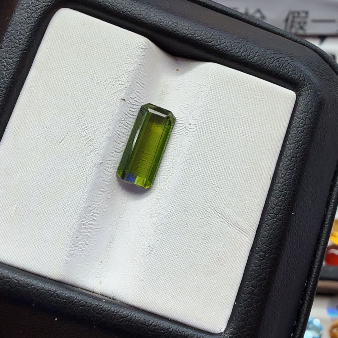 珠宝半成品未镶嵌碧玺福利款天然绿碧玺全净体卡11.2×5.2毫