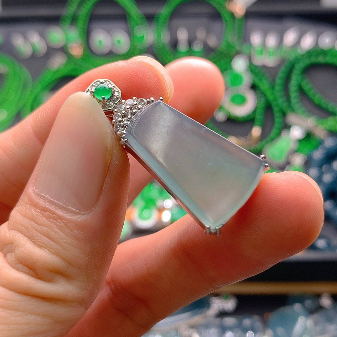 未镶嵌手链翡翠翡翠