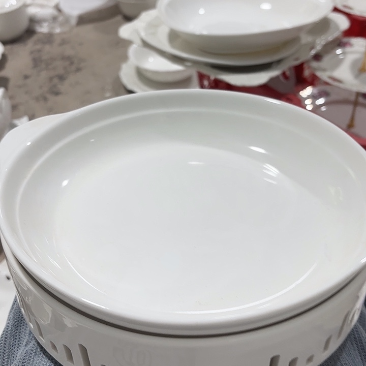 碟一套底部有瑕疵工厂库存微瑕产品