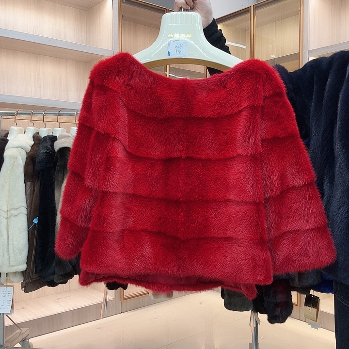 红色套头貂皮yh0561