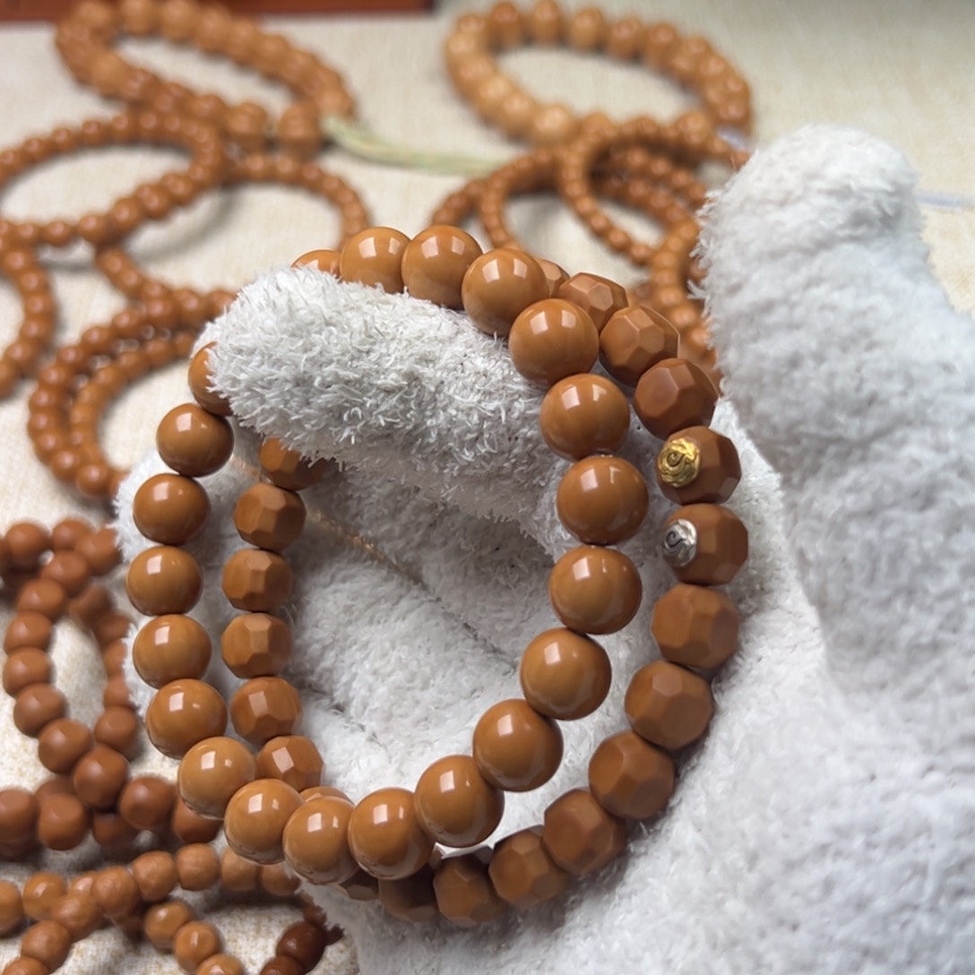 坤***坤猴头核桃吊坠金标星途➕1.1光珠