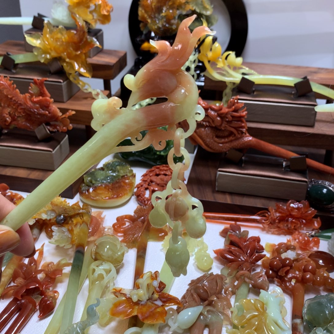 蛇纹石玉发饰未镶嵌沉**醒