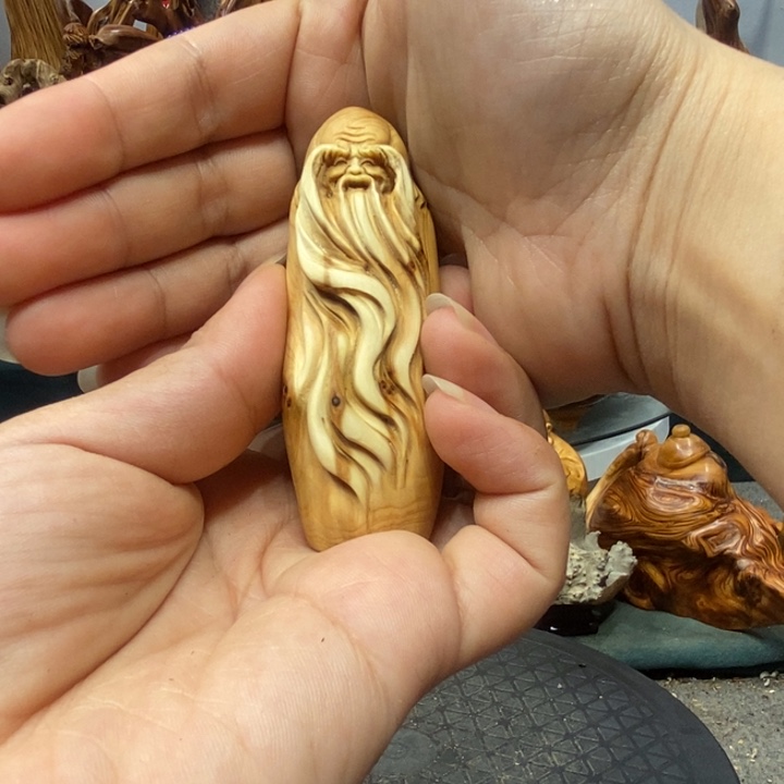 柏木（崖柏）精品崖洞