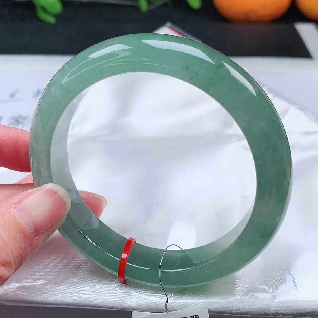 翡翠手镯未镶嵌60.5圈