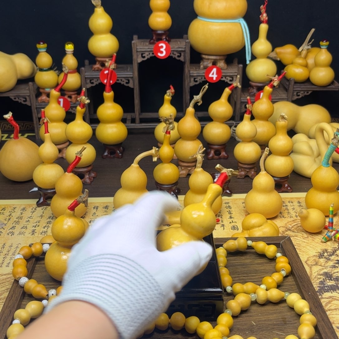 凑***的大叶紫檀（黑酸枝木类）