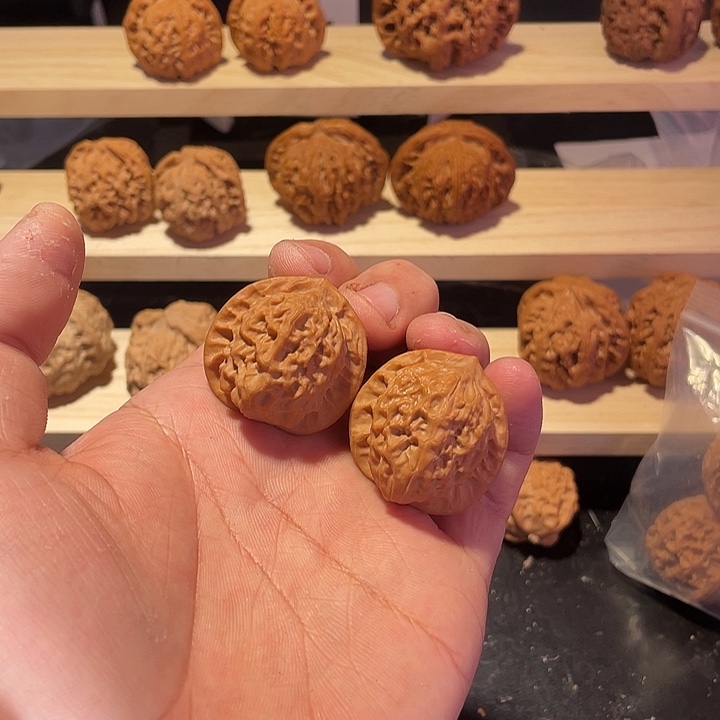 34尺全品无修瓷娃娃