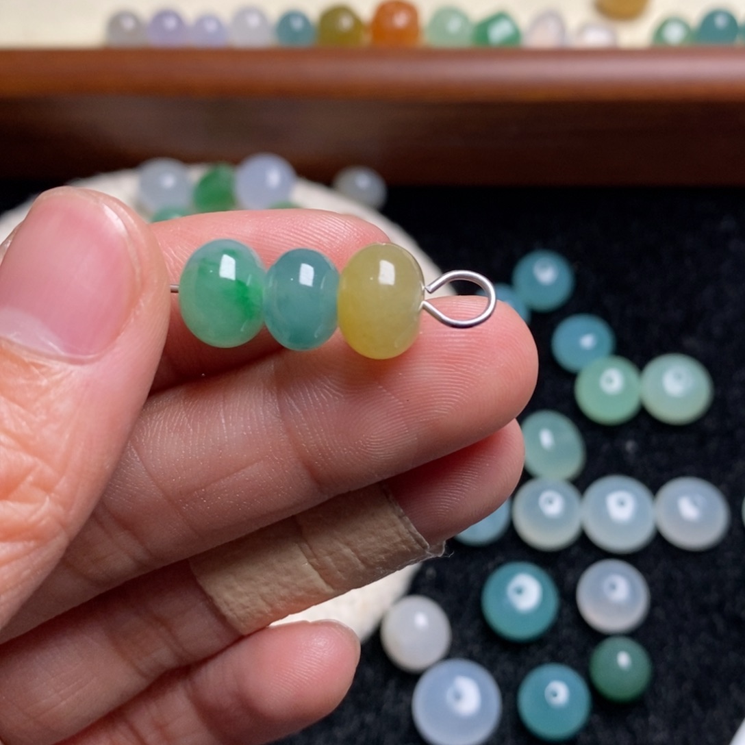 翡翠散珠太*雨天然翡翠A货散珠