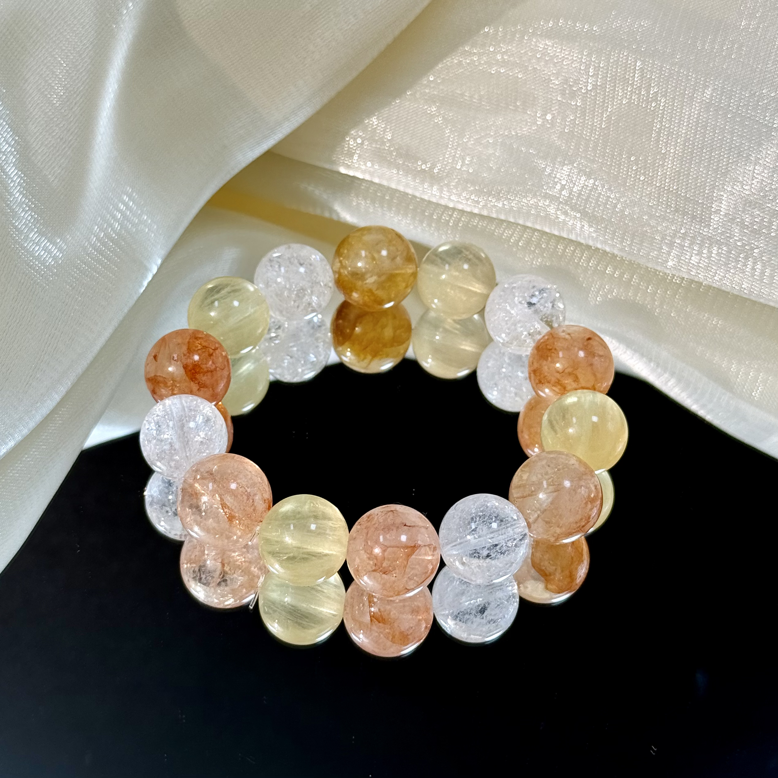 高品纯天然多宝设计款水晶手串