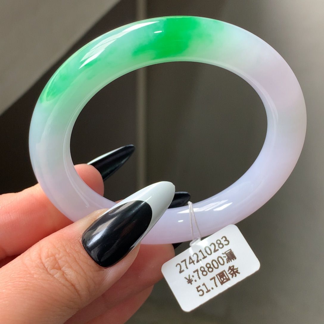 翡翠手镯未镶嵌冰胶阳绿春彩圆条