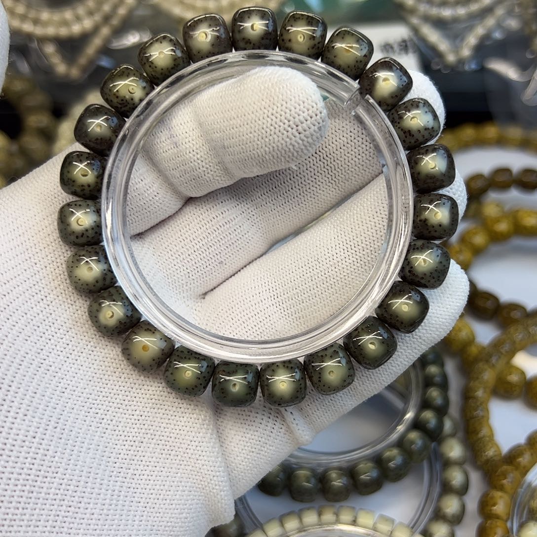 星月菩提手串M****.双留白10✖️9