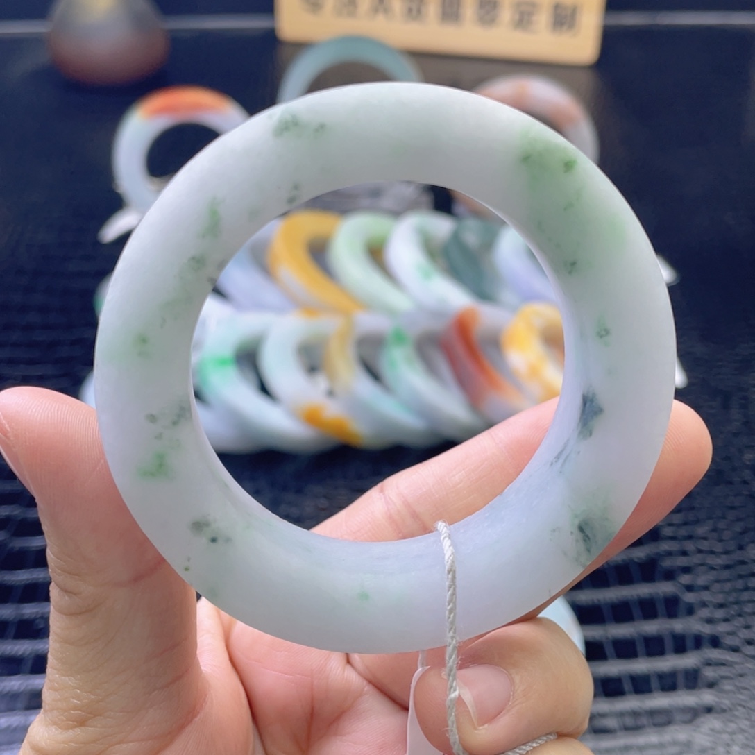 定制翡翠未镶嵌翡翠