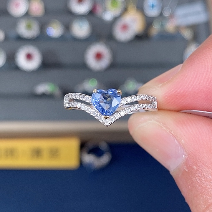 蓝宝石戒指银S925镶嵌