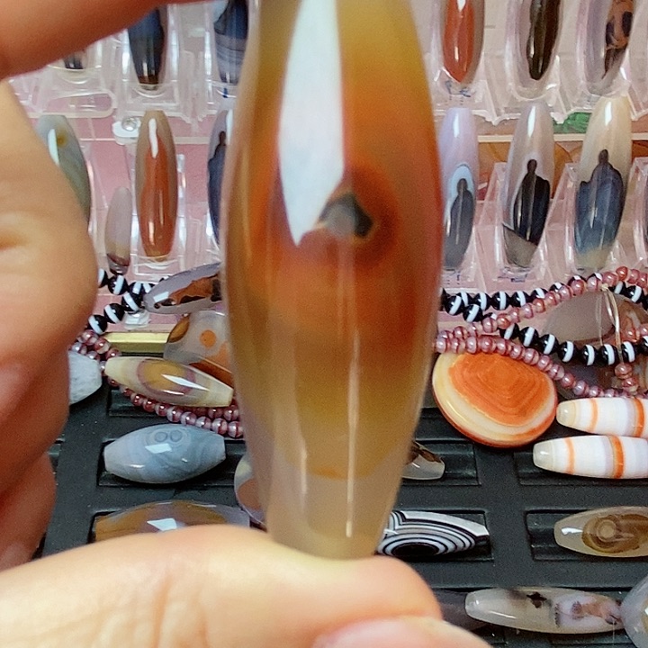 玛瑙/玉髓颈饰合金骅*