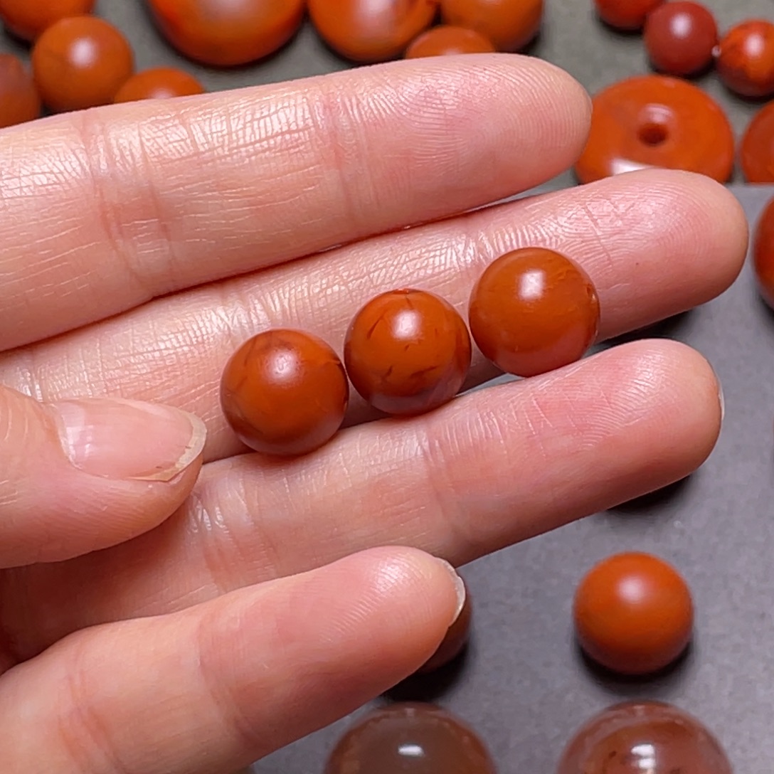 都***4南红玛瑙未镶嵌南红原矿南红珠子11+三颗