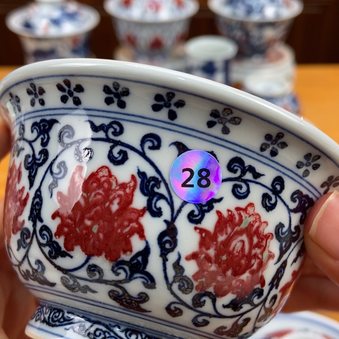 手绘现代茶具得古董