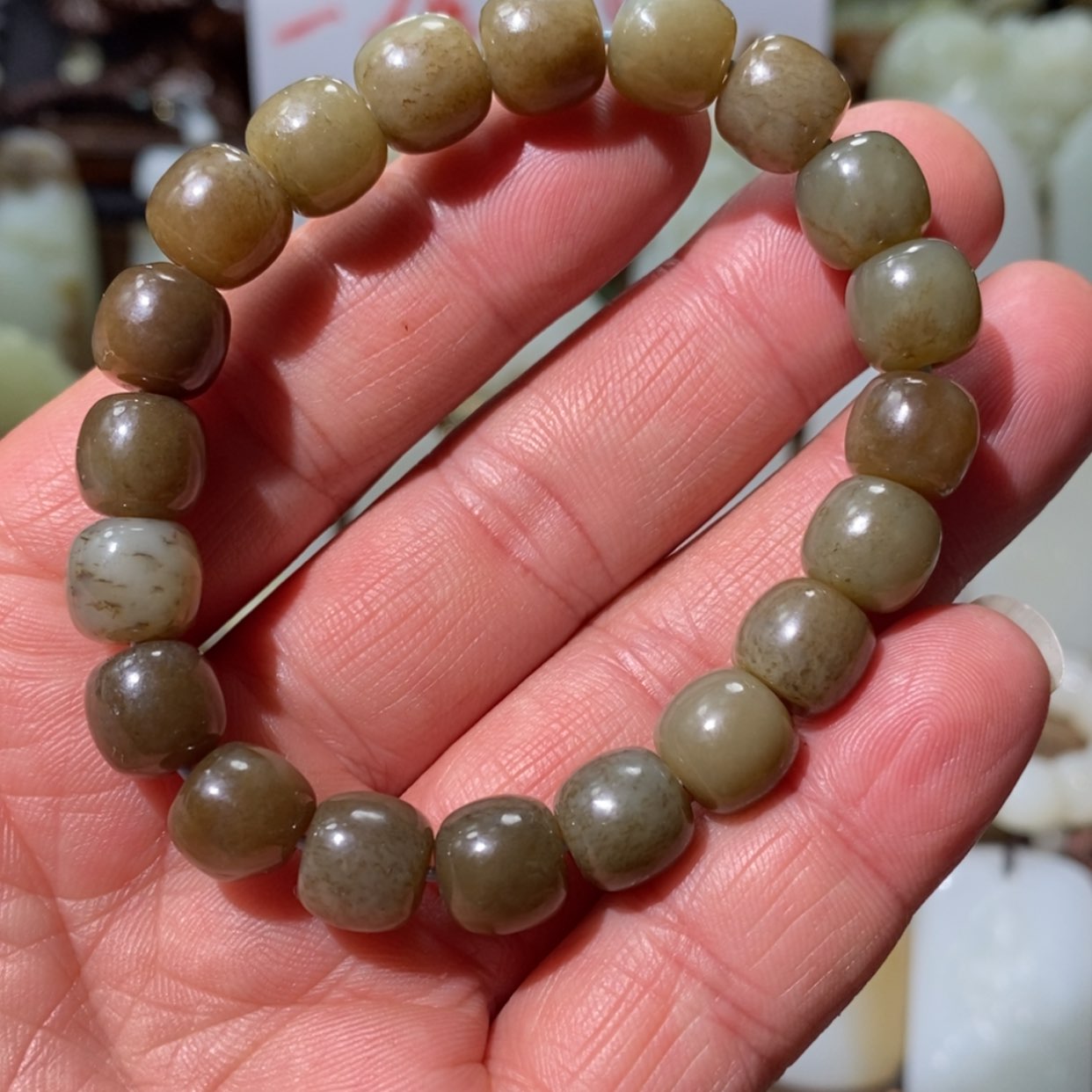 【闪购商品】和田玉吊坠(赠链)未镶嵌