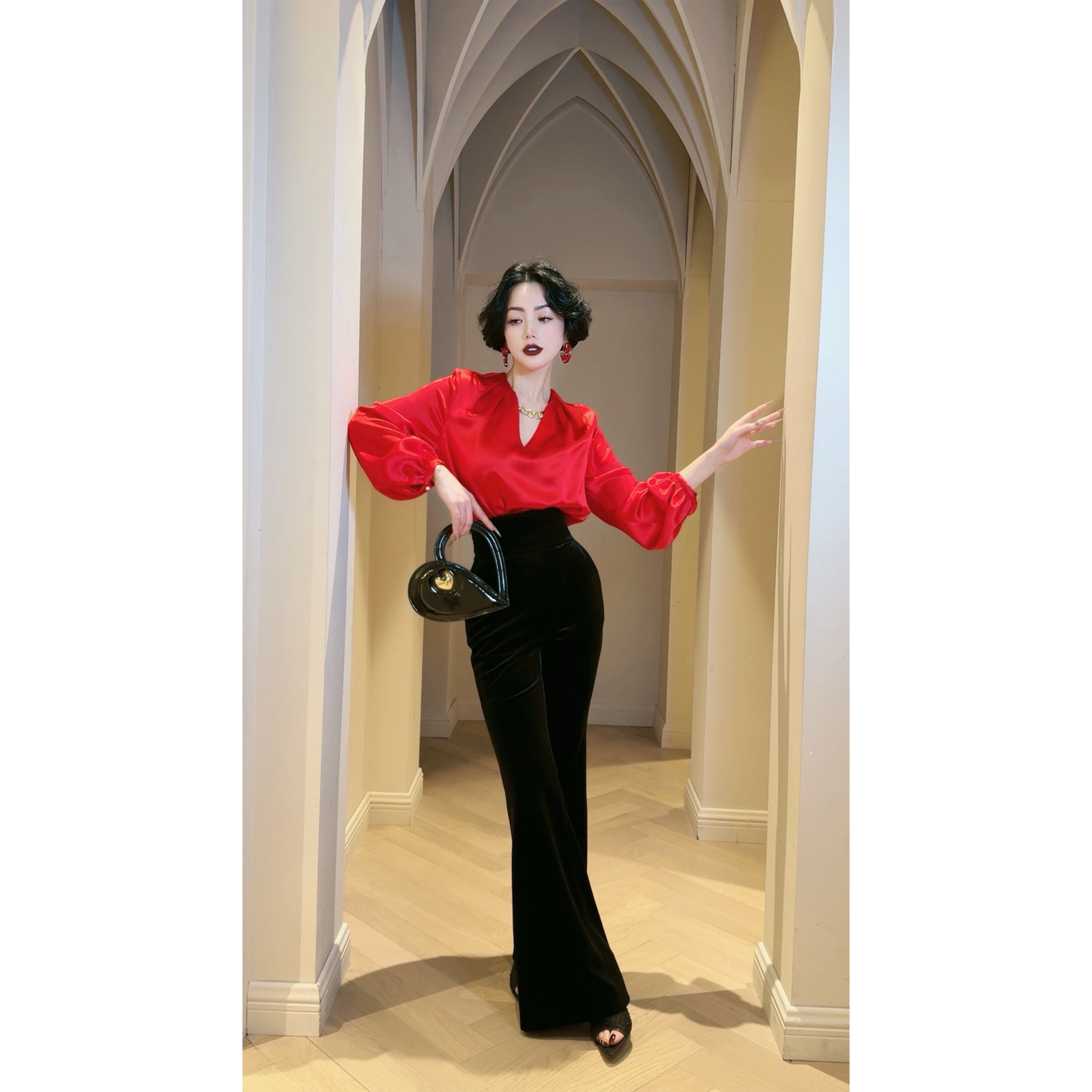 LYXJ【罗兰魅力】春秋季高腰修身显瘦时尚气质丝绒喇叭裤