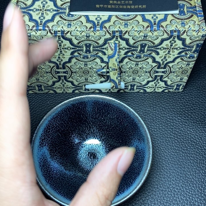 茶盏俊*1111111111111111