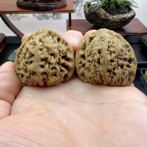 文玩核桃吊坠南将石