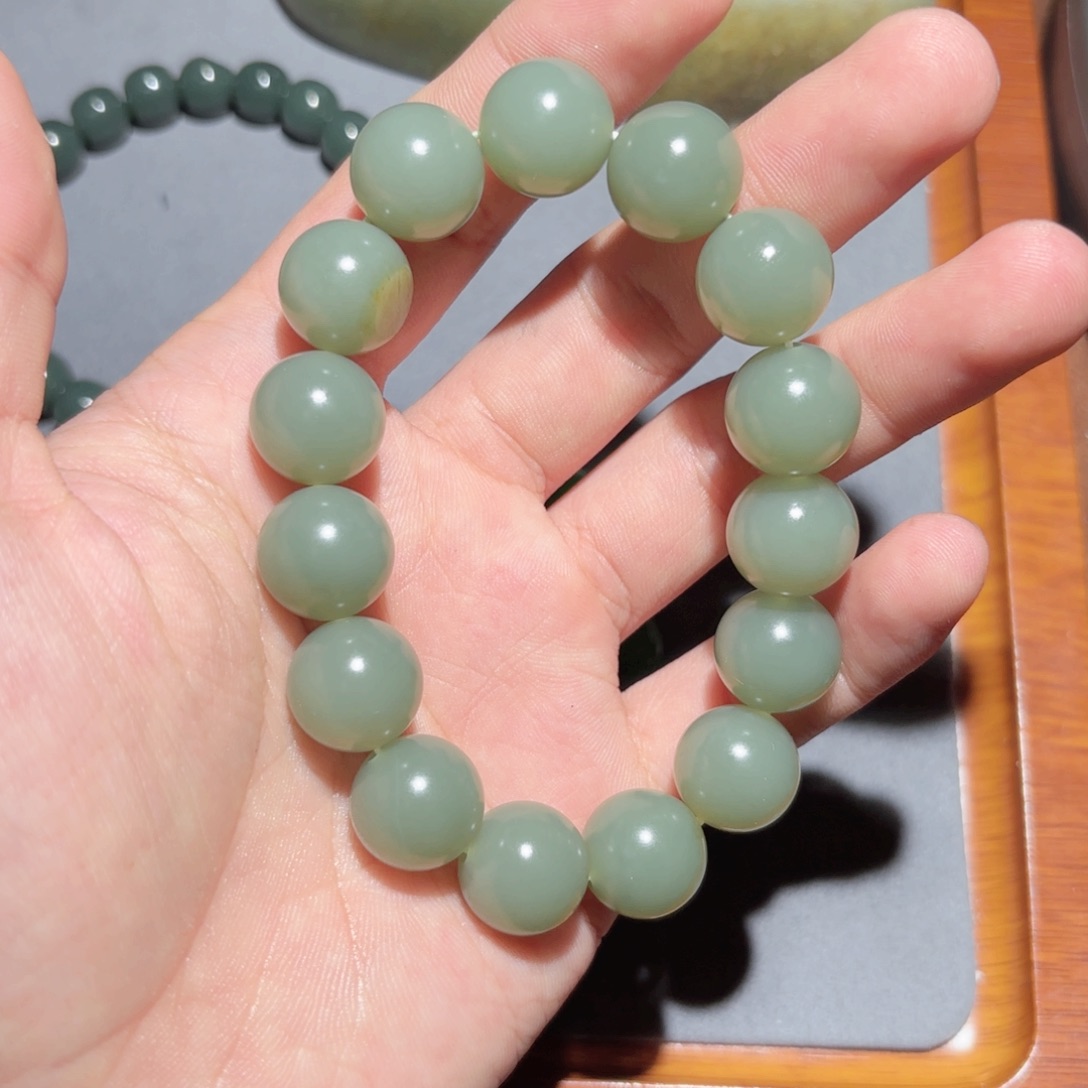 和田玉手链未镶嵌